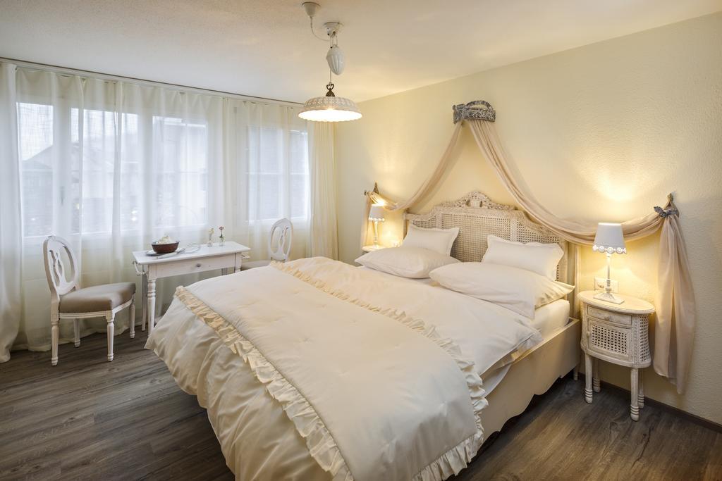 Hotel & Restaurant Zum Beck Stansstad Εξωτερικό φωτογραφία