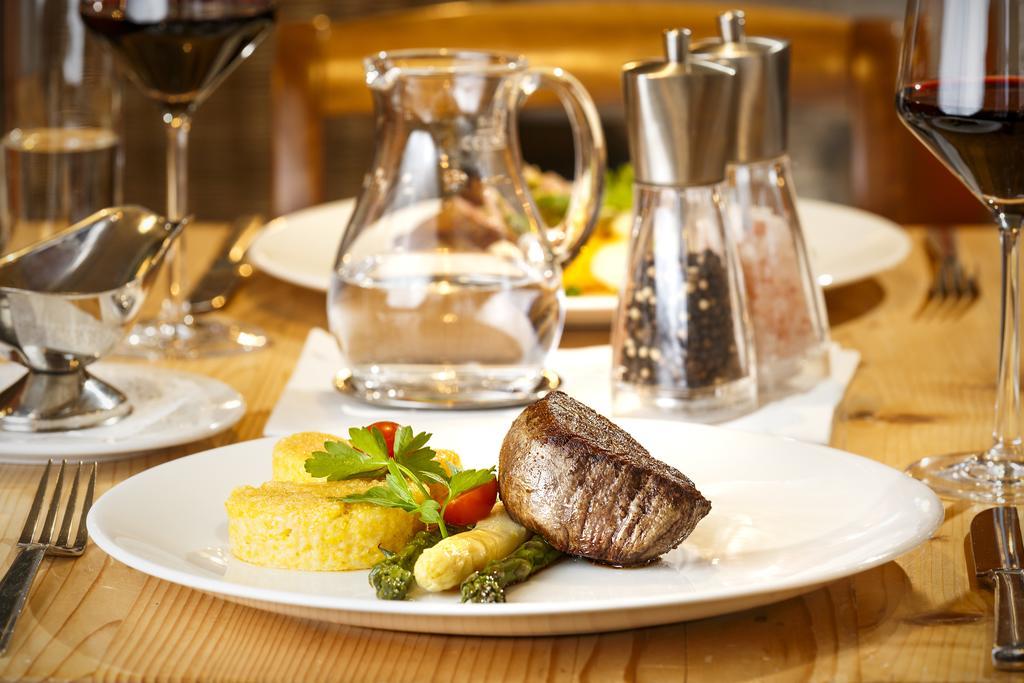 Hotel & Restaurant Zum Beck Stansstad Εξωτερικό φωτογραφία