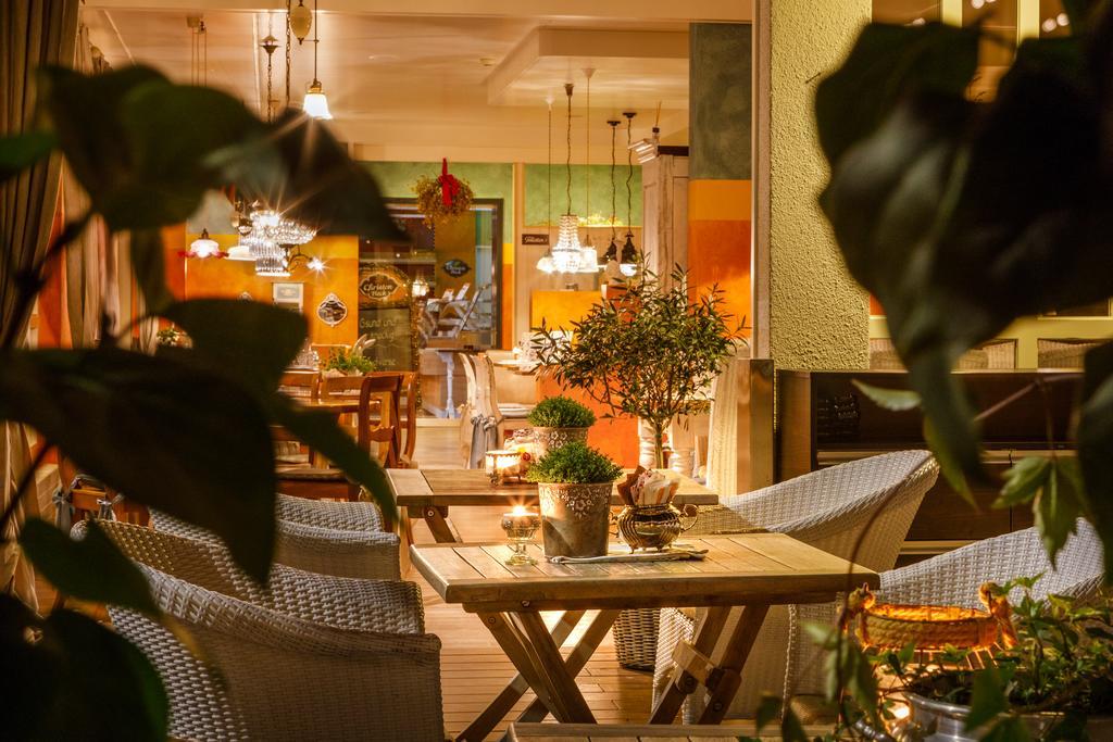 Hotel & Restaurant Zum Beck Stansstad Εξωτερικό φωτογραφία